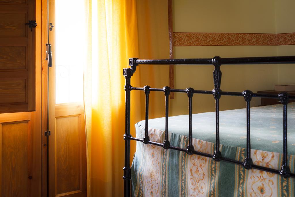 La Casa Del Tio Venancio Konuk evi Caracenilla Oda fotoğraf